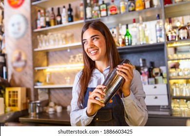 Chica para trabajar en bar